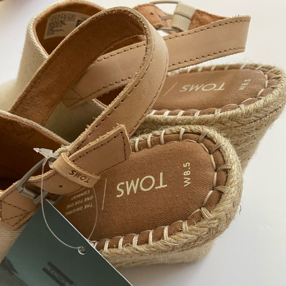 Shoes - Picture 3 of 5